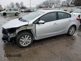 2015 Kia Forte LX with VIN KNAFX4A68F5385350, listed as a Copart auction lot 52121784 with 81,841 mi miles and Salvage Title. Bid and sale history available at carsss.com. Image 1.
