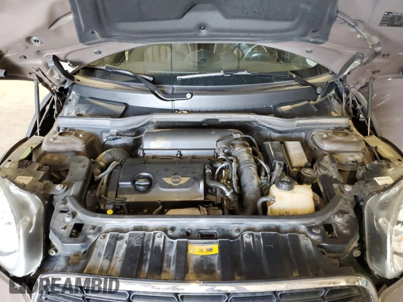 2012 MINI Countryman S with VIN WMWZC5C56CWL61976, listed as a Copart auction lot 62948195 with 122,507 mi miles and Clean title. Bid and sale history available at DreamBid. Image 12.