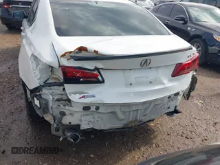 2018 Acura TLX w/A-SPEC Pkg z VIN 19UUB2F67JA008631, wystawiony jako IAAI lot #42039884 z przebiegiem 106 680 mil mil oraz . Historia ofert i sprzedaży dostępna na DreamBid. Obrazek 6.