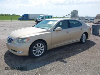 2008 Lexus LS 460 LWB with VIN JTHGL46F985030541, listed as a IAAI auction lot 42078316 with 248,187 mi miles. Bid and sale history available at carsss.com. Image 2.
