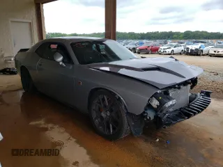 2016 Dodge Challenger R/T Scat Pack z VIN 2C3CDZFJ0GH344878, wystawiony jako Copart lot #51209943 z przebiegiem 20 348 mil mil oraz Szkody całkowita. Historia ofert i sprzedaży dostępna na DreamBid. Obrazek 4.
