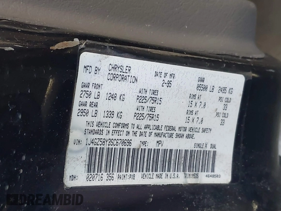 1995 Jeep Grand Cherokee Laredo z VIN 1J4GZ58Y3SC670696, wystawiony jako IAAI lot #42530934 z przebiegiem 165 658 mil mil oraz . Historia ofert i sprzedaży dostępna na DreamBid. Obrazek 9.