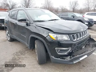 2018 Jeep Compass Limited with VIN 3C4NJDCB8JT307296, listed as a IAAI auction lot 41747374 with 110,499 mi miles. Bid and sale history available at carsss.com. Image 1.