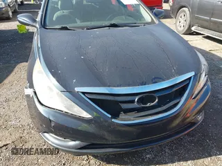 2013 Hyundai Sonata GLS with VIN 5NPEB4AC4DH766063, listed as a IAAI auction lot 42110811 with 105,622 mi miles and . Bid and sale history available at DreamBid. Image 6.