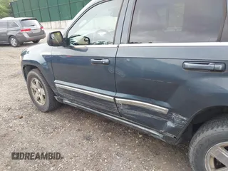2007 Jeep Grand Cherokee Limited with VIN 1J8HR582X7C698632, listed as a IAAI auction lot 42723513 with 206,039 mi miles and . Bid and sale history available at DreamBid. Image 6.