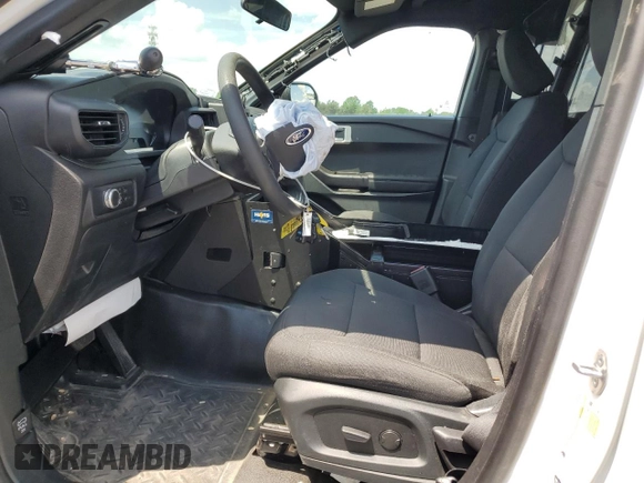 2022 Ford Police Interceptor Utility z VIN 1FM5K8AB5NGC14734, wystawiony jako Copart lot #55397525 z przebiegiem 43 026 mil mil oraz Szkody całkowita. Historia ofert i sprzedaży dostępna na DreamBid. Obrazek 7.