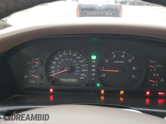 2000 Toyota Land Cruiser with VIN JT3HT05J5Y0114569, listed as a Copart auction lot 86542484 with 256,816 mi miles and Salvage Title. Bid and sale history available at carsss.com. Image 9.
