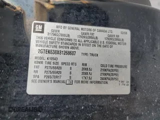 2008 GMC Sierra Denali z VIN 2GTEK638X81268607, wystawiony jako Copart lot #67148574 z przebiegiem 164 727 mil mil oraz Szkody całkowita. Historia ofert i sprzedaży dostępna na DreamBid. Obrazek 12.