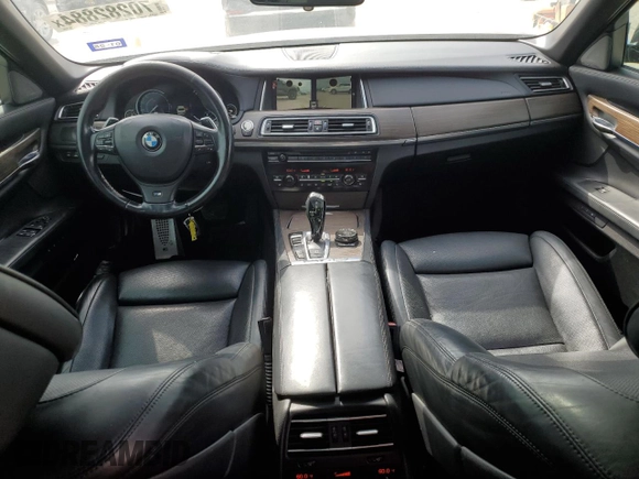 2015 BMW 7 Series 750i with VIN WBAYA8C59FG197642, listed as a Copart auction lot 70282884 with 130,853 mi miles and Salvage title. Bid and sale history available at DreamBid. Image 8.