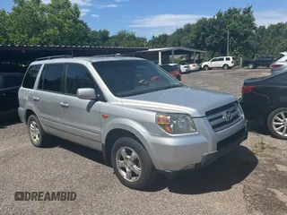 2008 Honda Pilot EX-L z VIN 5FNYF28738B019511, wystawiony jako Copart lot #60118925 z przebiegiem 264 136 mil mil oraz Szkoda całkowita • Salvage title. Historia ofert i sprzedaży dostępna na DreamBid. Obrazek 1.