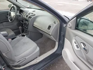 2007 Chevrolet Malibu LT w/2LT with VIN 1G1ZT57N47F255375, listed as a IAAI auction lot 41807211 with 160,997 mi miles. Bid and sale history available at carsss.com. Image 5.