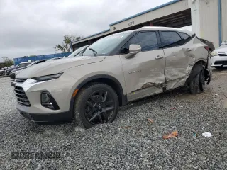 2022 Chevrolet Blazer Premier z VIN 3GNKBFRS2NS141816, wystawiony jako Copart lot #81616004 z przebiegiem 52 885 mil mil oraz Nie do naprawy • Non repairable. Historia ofert i sprzedaży dostępna na DreamBid. Obrazek 1.