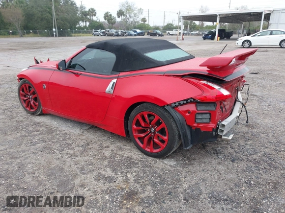 2017 Nissan 370Z Touring with VIN JN1AZ4FH2HM940077, listed as a IAAI auction lot 41410476 with 33,968 mi miles and . Bid and sale history available at DreamBid. Image 3.