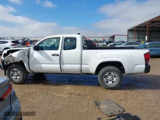 2018 Toyota Tacoma SR with VIN 5TFRX5GN2JX114429, listed as a IAAI auction lot 41460407 with 84,243 mi miles. Bid and sale history available at carsss.com. Image 14.