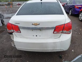 2014 Chevrolet Cruze LS with VIN 1G1PA5SH0E7145168, listed as a IAAI auction lot 41957410 with 151,422 mi miles and . Bid and sale history available at DreamBid. Image 17.