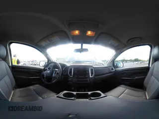 2017 Nissan Titan SV z VIN 1N6AA1EJ0HN552876, wystawiony jako IAAI lot #42319446 z przebiegiem 37 875 mil mil oraz . Historia ofert i sprzedaży dostępna na DreamBid. Obrazek 18.