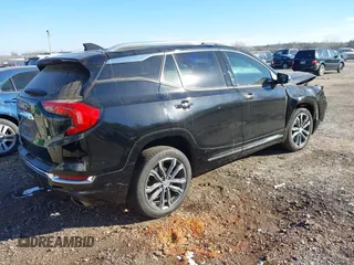 2019 GMC Terrain Denali with VIN 3GKALSEX8KL318441, listed as a IAAI auction lot 41371882 with 106,165 mi miles. Bid and sale history available at carsss.com. Image 4.
