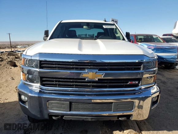2015 Chevrolet Silverado 3500HD LT with VIN 1GC4KZC88FF595266, listed as a Copart auction lot 85263924 with 130,363 mi miles and Salvage Title. Bid and sale history available at carsss.com. Image 5.