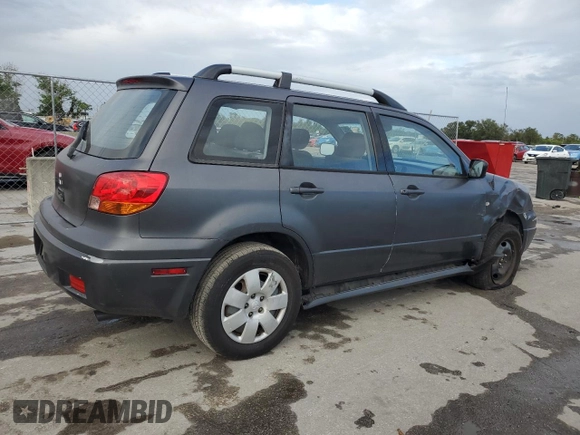 2004 Mitsubishi Outlander LS with VIN JA4LX31FX4U046408, listed as a Copart auction lot 78722924 with 174,908 mi miles and Salvage Title. Bid and sale history available at carsss.com. Image 3.