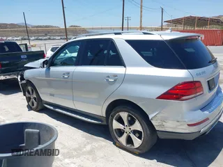 2016 Mercedes-Benz GLE 350 с VIN 4JGDA5JB2GA812671, выставлен на аукционе IAAI как лот 42544096 с пробегом 96 975 миль миль и . История ставок и продаж доступна на DreamBid. Изображение 15.