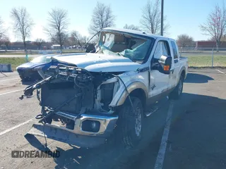 2012 Ford F-250 XL z VIN 1FT7X2BT7CEA65271, wystawiony jako IAAI lot #41892731 z przebiegiem Nie podano mil oraz . Historia ofert i sprzedaży dostępna na DreamBid. Obrazek 16.