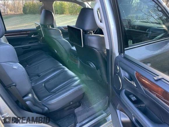2020 Lexus LX 570 with VIN JTJDY7AX7L4332820, listed as a Copart auction lot 52223565 with 102,417 mi miles and Clean title. Bid and sale history available at DreamBid. Image 6.