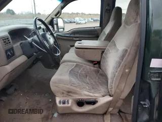 2000 Ford F-250 XL with VIN 1FTNW21F5YEB21513, listed as a Copart auction lot 82013464 with 383,819 mi miles and Salvage title. Bid and sale history available at DreamBid. Image 7.