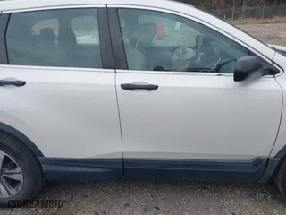 2018 Honda CR-V LX with VIN 2HKRW5H39JH417591, listed as a IAAI auction lot 41762656 with 86,957 mi miles. Bid and sale history available at carsss.com. Image 14.