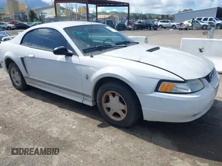 2001 Ford Mustang Standard with VIN 1FAFP40481F108967, listed as a IAAI auction lot 41795523 with 1 mi miles. Bid and sale history available at carsss.com. Image 1.