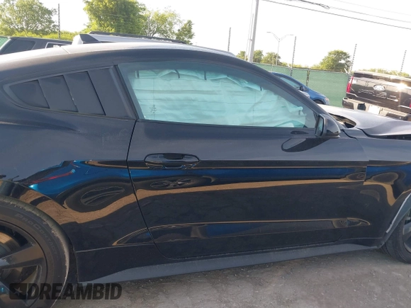 2022 Ford Mustang EcoBoost with VIN 1FA6P8TH3N5122423, listed as a IAAI auction lot 42237547 with 35,216 mi miles and . Bid and sale history available at DreamBid. Image 13.