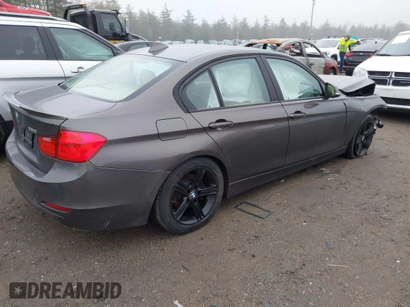 2013 BMW 3 Series 328i with VIN WBA3C1G58DNR45828, listed as a IAAI auction lot 41920757 with 122,947 mi miles. Bid and sale history available at carsss.com. Image 4.