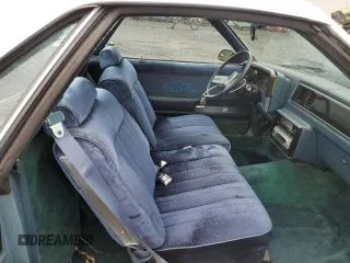 1986 Chevrolet El Camino z VIN 3GCCW80Z5GS902512, wystawiony jako Copart lot #78267624 z przebiegiem 15 481 mil mil oraz Szkoda całkowita • Salvage title. Historia ofert i sprzedaży dostępna na DreamBid. Obrazek 10.