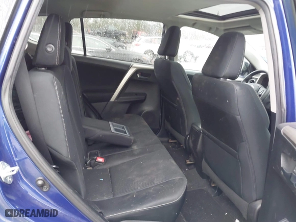 2015 Toyota RAV4 XLE with VIN 2T3RFREV8FW302638, listed as a IAAI auction lot 41857685 with 233,189 mi miles. Bid and sale history available at carsss.com. Image 8.