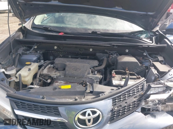 2013 Toyota RAV4 XLE with VIN 2T3RFREV6DW111815, listed as a IAAI auction lot 41957855 with 119,375 mi miles and . Bid and sale history available at carsss.com. Image 10.