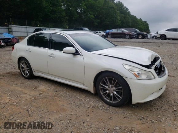 2008 Infiniti G35 Journey z VIN JNKBV61E68M215957, wystawiony jako Copart lot #61387995 z przebiegiem 133 328 mil mil oraz Szkoda całkowita • Salvage title. Historia ofert i sprzedaży dostępna na DreamBid. Obrazek 4.