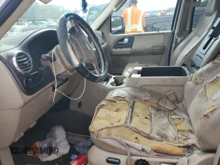 2003 Ford Expedition Eddie Bauer with VIN 1FMFU17L93LA86668, listed as a Copart auction lot 62023215 with Not provided miles and Salvage title. Bid and sale history available at DreamBid. Image 7.