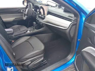 2024 Jeep Compass Latitude with VIN 3C4NJDBN1RT111868, listed as a IAAI auction lot 42356179 with Not provided miles and . Bid and sale history available at DreamBid. Image 5.