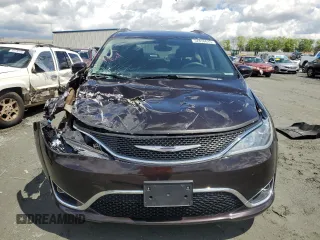 2017 Chrysler Pacifica Touring L Plus with VIN 2C4RC1EG3HR782368, listed as a Copart auction lot 52830615 with 98,621 mi miles and Salvage Title. Bid and sale history available at DreamBid. Image 5.