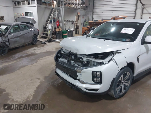 2022 Mitsubishi Outlander Sport ES with VIN JA4ARUAU6NU017446, listed as a IAAI auction lot 41711393 with 42,940 mi miles. Bid and sale history available at carsss.com. Image 6.