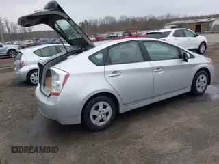 2010 Toyota Prius II with VIN JTDKN3DU8A0228564, listed as a IAAI auction lot 41795365 with 160,578 mi miles. Bid and sale history available at carsss.com. Image 4.