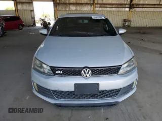 2013 Volkswagen Jetta GLI Autobahn с VIN 3VW4A7AJ0DM226764, выставлен на аукционе Copart как лот 58163495 с пробегом 187 383 миль миль и Чистый • Clean title. История ставок и продаж доступна на DreamBid. Изображение 5.