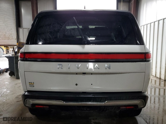 2022 Rivian R1S Launch Edition with VIN 7PDSGABL4NN002354, listed as a Copart auction lot 51320655 with 0 mi miles and Salvage Title. Bid and sale history available at carsss.com. Image 6.