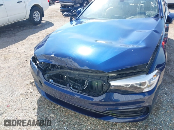 2020 BMW 5 Series 530i z VIN WBAJR3C03LCD11920, wystawiony jako IAAI lot #40532169 z przebiegiem 26 023 mil mil oraz . Historia ofert i sprzedaży dostępna na DreamBid. Obrazek 17.
