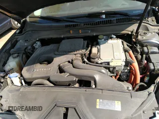 2013 Lincoln MKZ Hybrid с VIN 3LN6L2LU2DR810114, выставлен на аукционе IAAI как лот 40903368 с пробегом 102 538 миль миль и . История ставок и продаж доступна на DreamBid. Изображение 10.