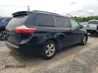 2015 Toyota Sienna LE AAS z VIN 5TDKK3DCXFS541460, wystawiony jako Copart lot #58171725 z przebiegiem 192 174 mil mil oraz Szkoda całkowita • Salvage title. Historia ofert i sprzedaży dostępna na DreamBid. Obrazek 3.