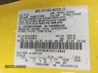 2005 Ford Mustang Deluxe with VIN 1ZVFT80N755214860, listed as a IAAI auction lot 42060292 with 138,177 mi miles. Bid and sale history available at carsss.com. Image 9.