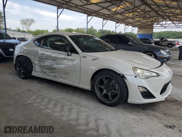 2013 Scion FR-S z VIN JF1ZNAA10D2724258, wystawiony jako Copart lot #60417725 z przebiegiem 138 315 mil mil oraz Czysty tytuł • Clean title. Historia ofert i sprzedaży dostępna na DreamBid. Obrazek 4.