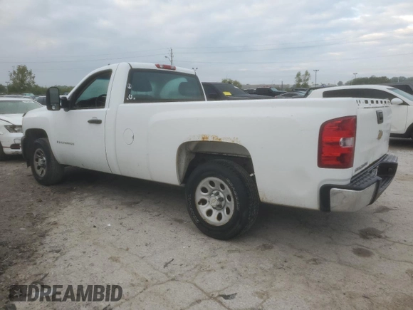 2009 Chevrolet Silverado 1500 Work Truck with VIN 1GCEC14X29Z236202, listed as a Copart auction lot 73400474 with 331,560 mi miles and Salvage Title. Bid and sale history available at DreamBid. Image 2.