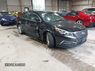 2017 Hyundai Sonata SE with VIN 5NPE24AF9HH575092, listed as a IAAI auction lot 41984989 with 141,796 mi miles. Bid and sale history available at carsss.com. Image 1.