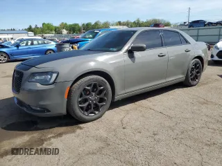2019 Chrysler 300 with VIN 2C3CCAGGXKH542951, listed as a Copart auction lot 54943525 with 99,301 mi miles and Clean Title. Bid and sale history available at carsss.com. Image 1.